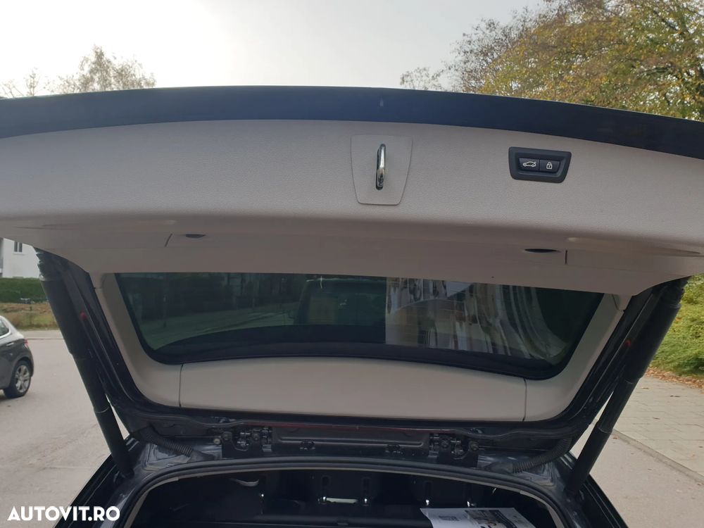 BMW Seria 3 320d Sport Line - 8