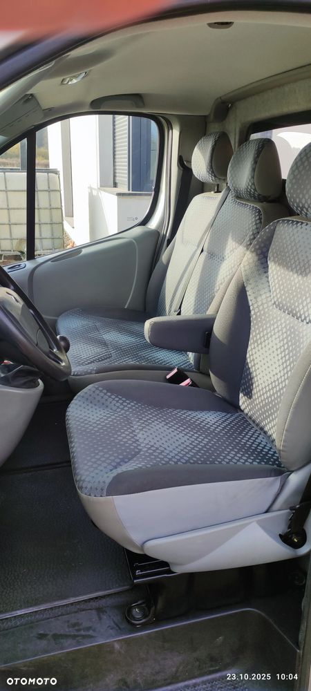 Renault Trafic - 20