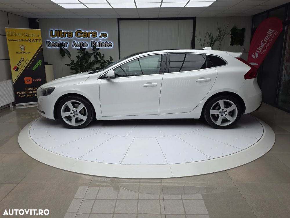 Volvo V40 D3 Summum - 2
