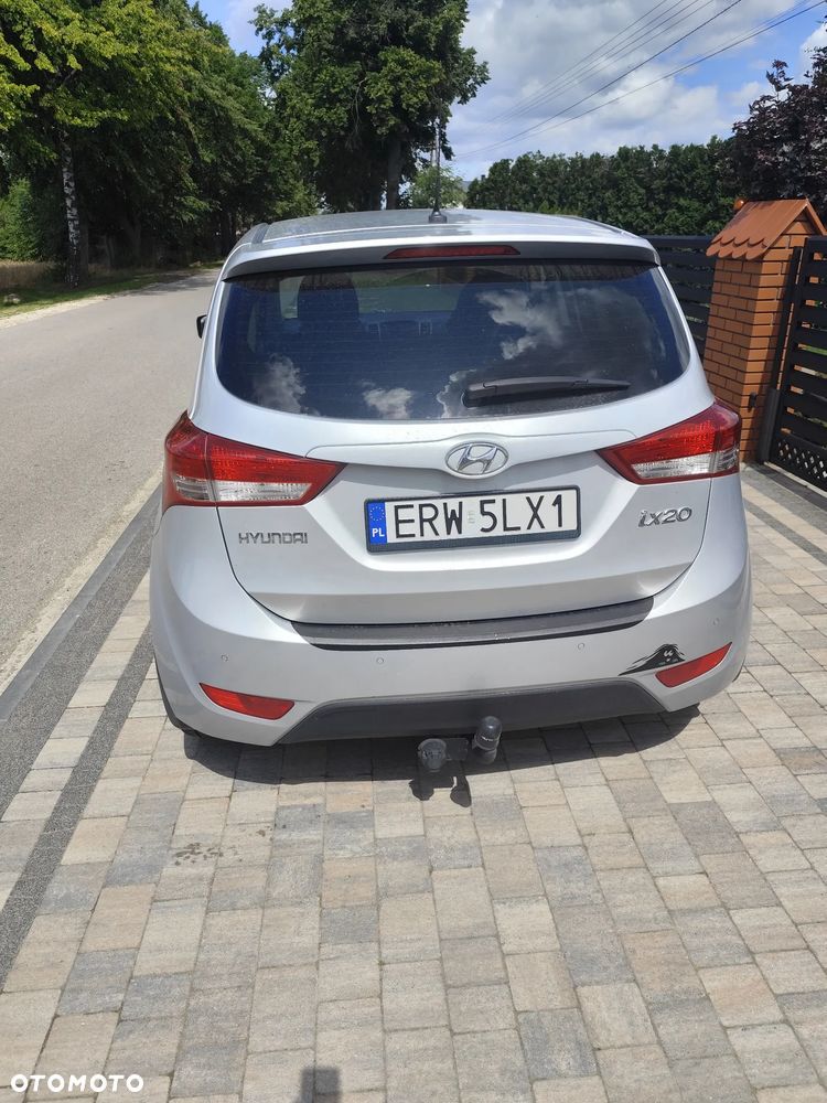 Hyundai ix20 1.4 Comfort - 16
