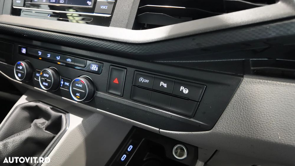 Volkswagen Caravelle 2.0 TDI 81 kW LR Comfortline - 27