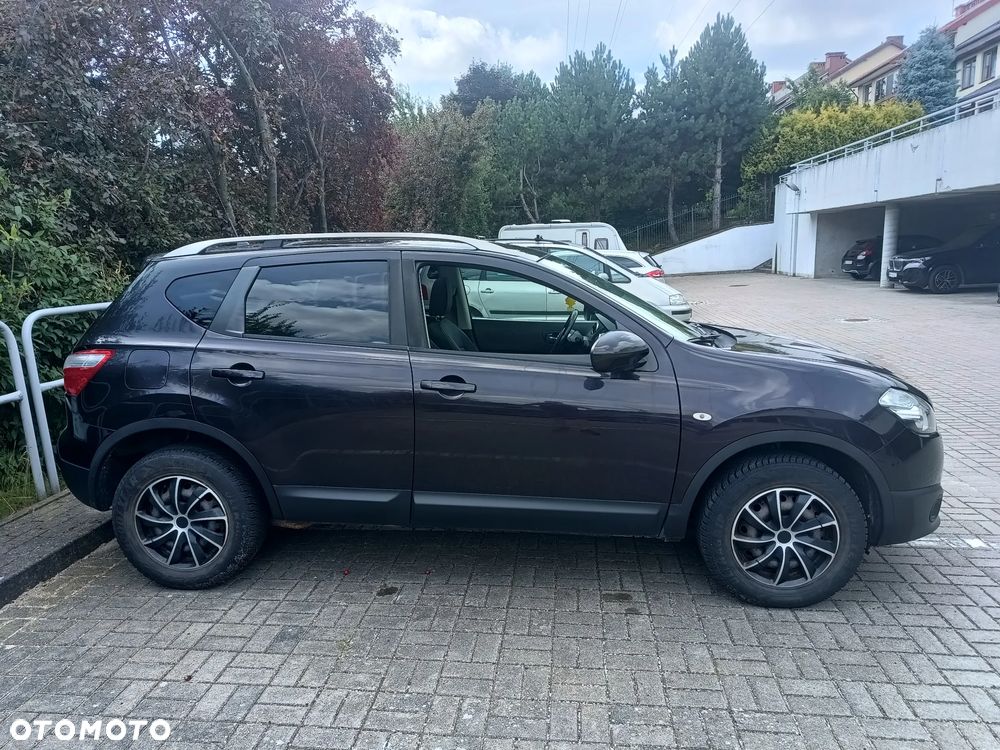 Nissan Qashqai 2.0 dCi DPF tekna - 2