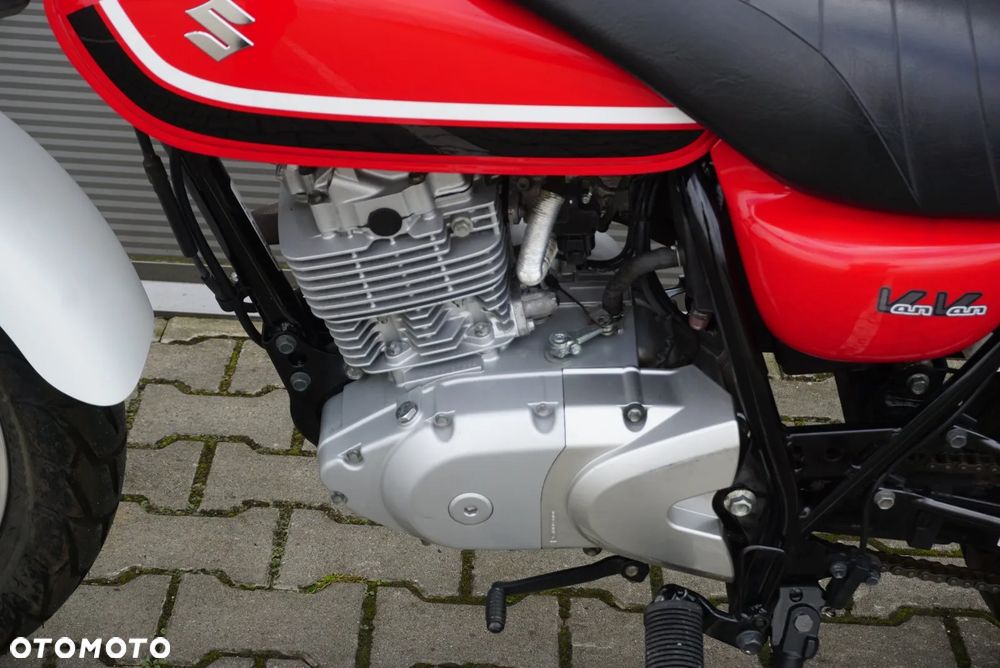 Suzuki RV - 20