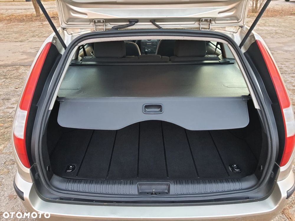 Ford Mondeo 2.0 Trend - 22