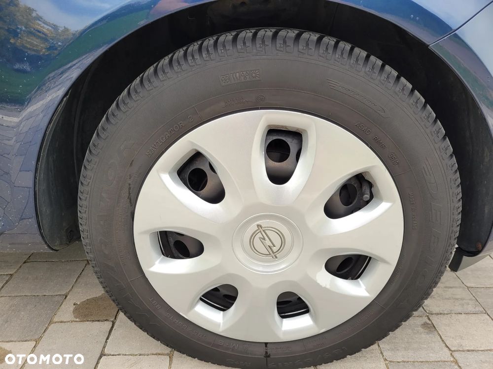 Opel Corsa 1.4 16V Enjoy - 19