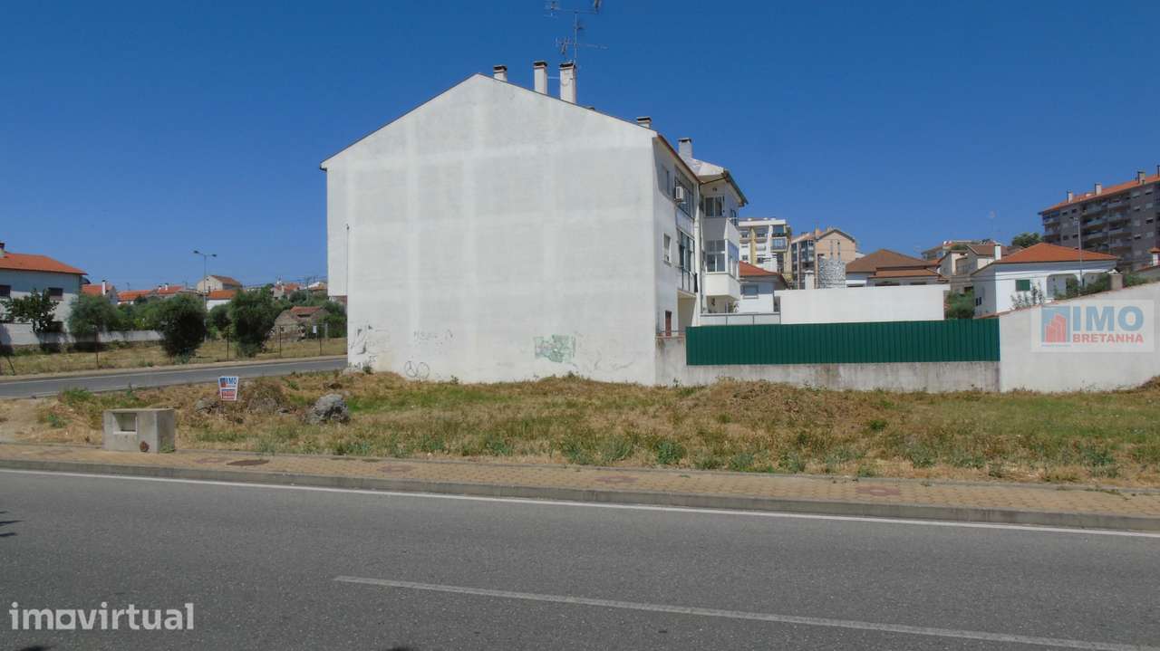 3 Lotes de terreno - Grande imagem: 3/4