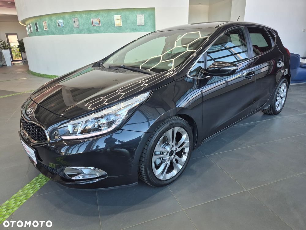 Kia Ceed 1.6 CRDi 128 Platinum Edition - 12