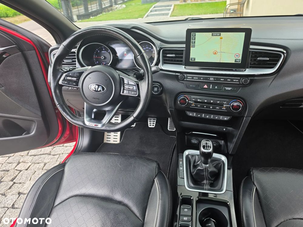Kia ProCeed 1.6 CRDi SCR GT LINE - 26