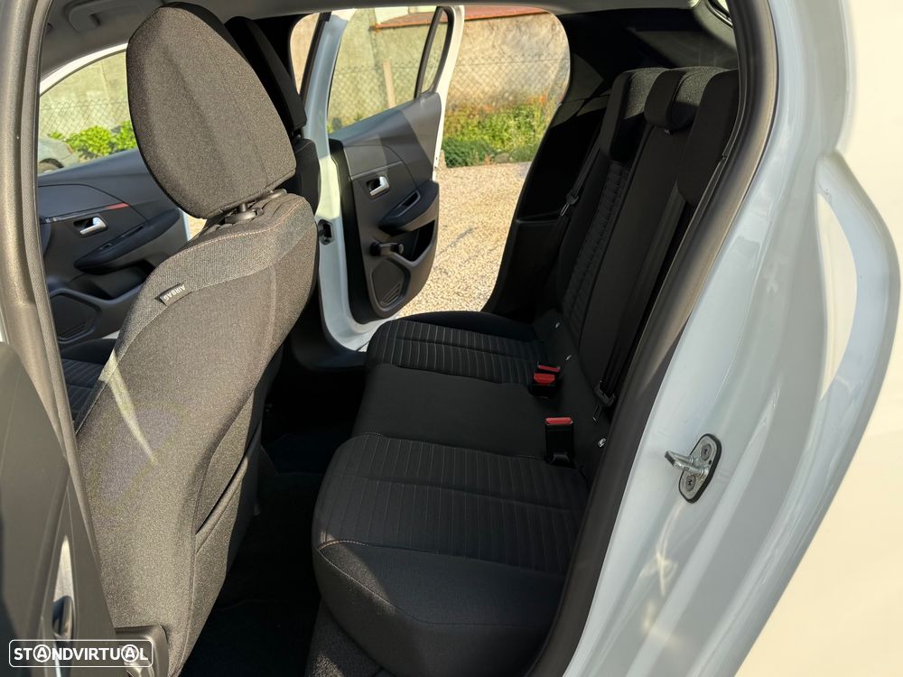 Peugeot 208 1.2 PureTech Active Pack - 17