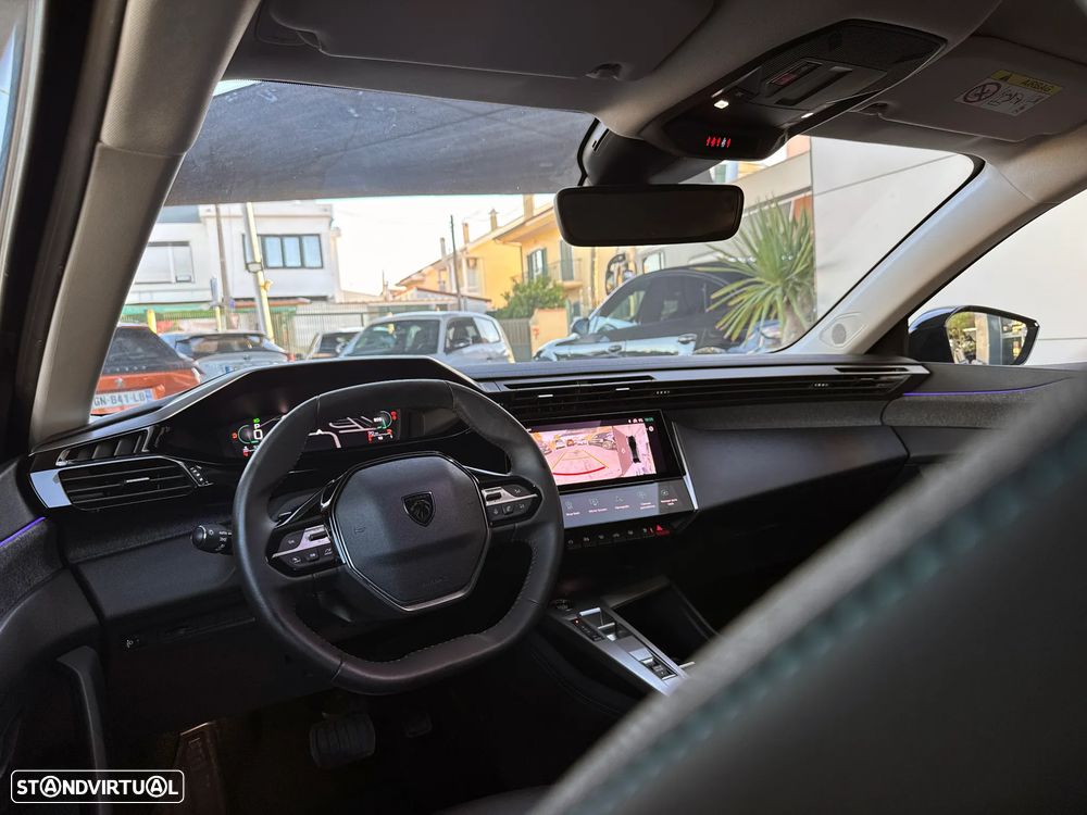 Peugeot 408 1.2 PureTech Allure Pack EAT8 - 39