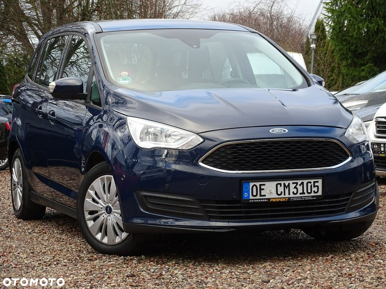 Ford Grand C-MAX - 13