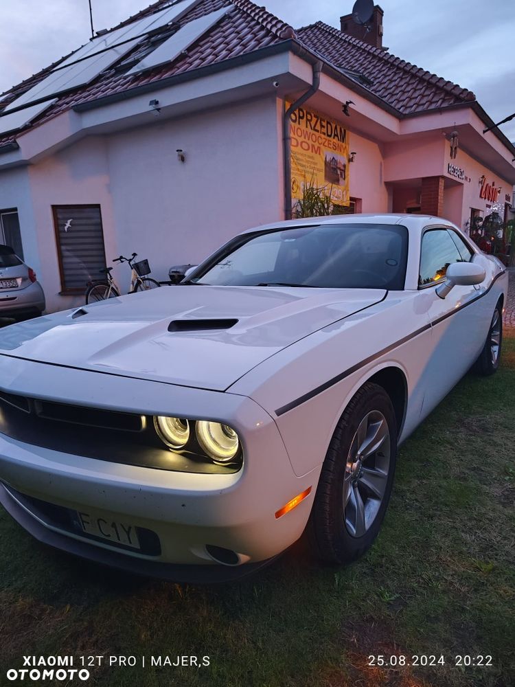 Dodge Challenger - 3