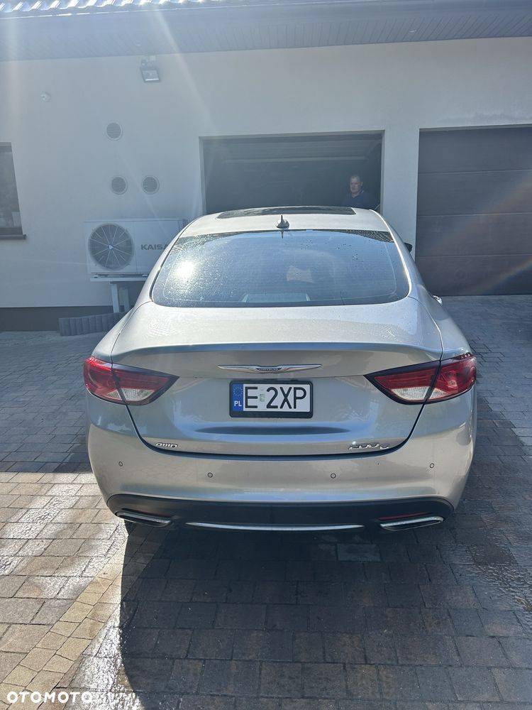 Chrysler 200 - 3