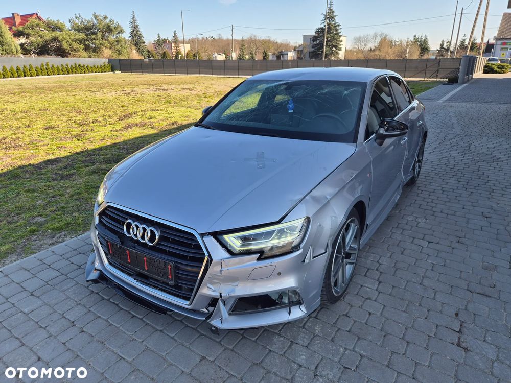 Audi A3 Limousine 1.6 TDI design - 1