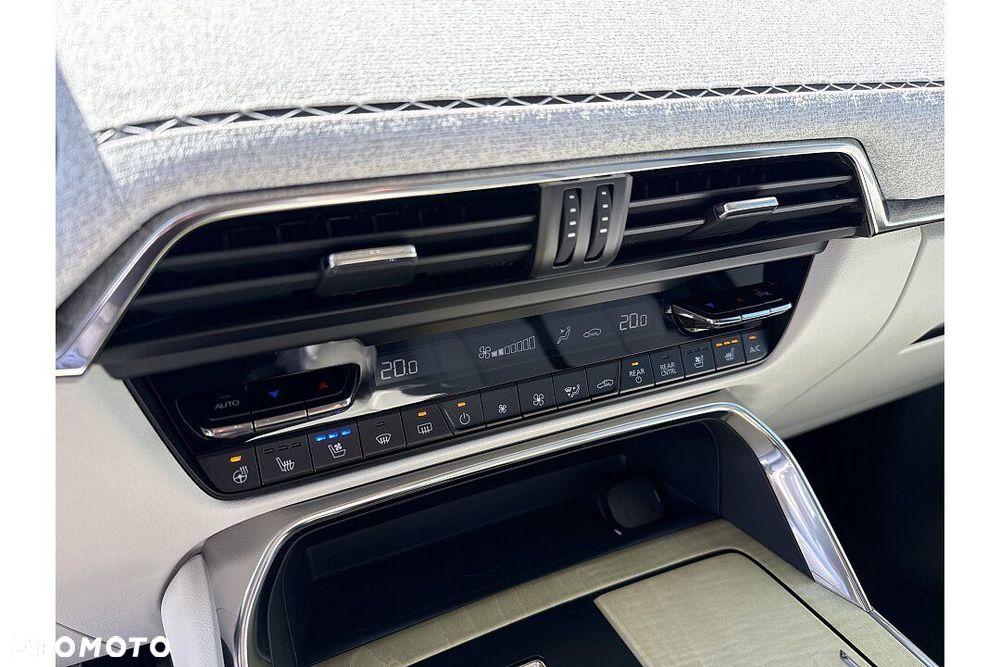 Mazda CX-80 - 15