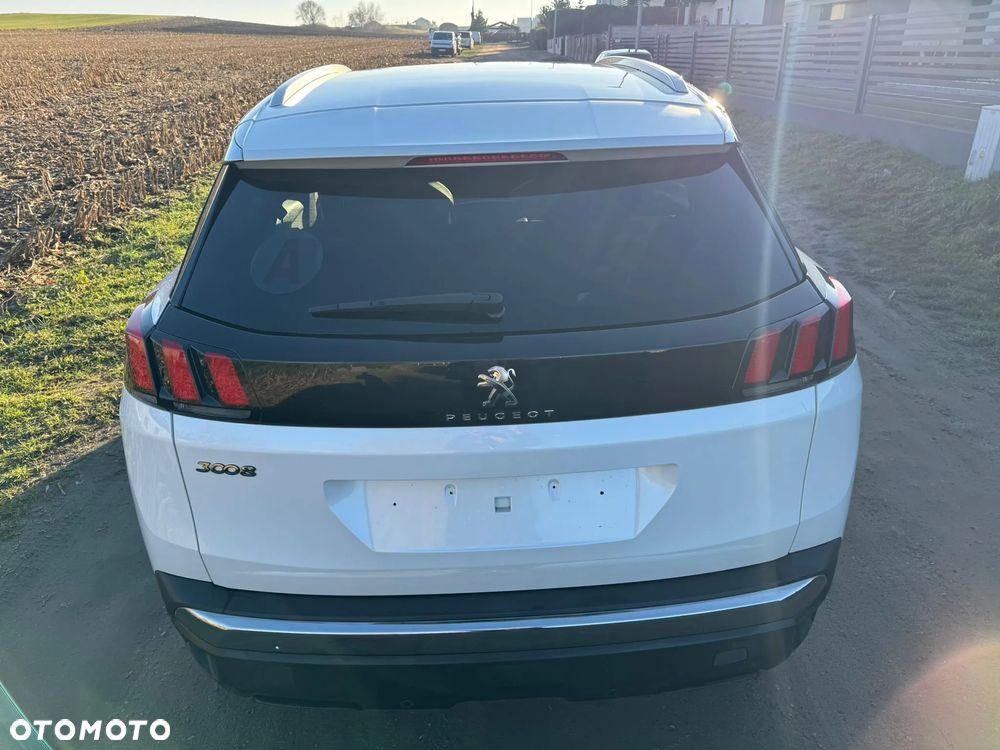 Peugeot 3008 - 16