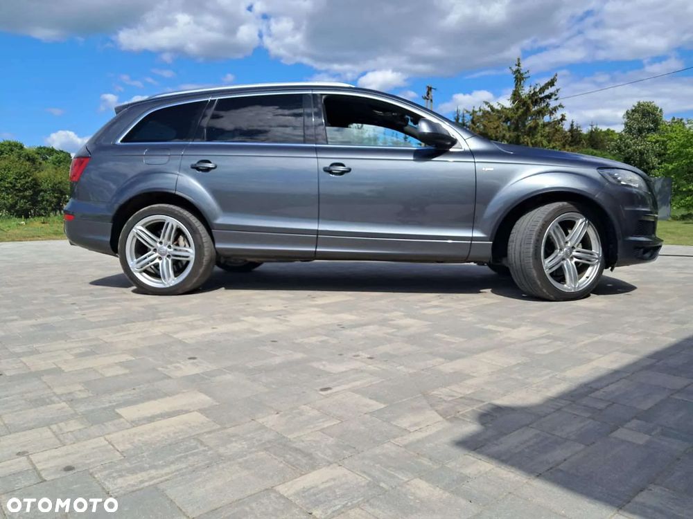Audi Q7 - 2