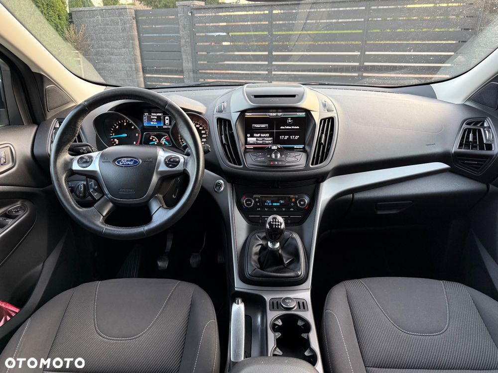 Ford Kuga 2.0 TDCi 2x4 SYNC - 30