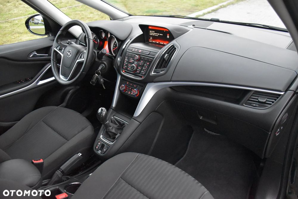 Opel Zafira 1.4 Turbo (ecoFLEX) Start/Stop Business Edition - 22