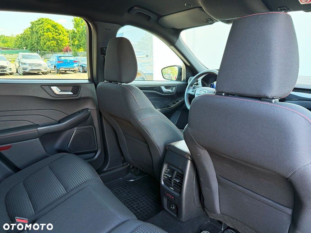 Ford Kuga 2.5 FHEV FWD ST-Line - 27