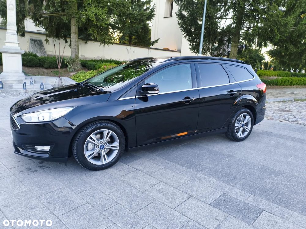 Ford Focus 1.6 TDCi DPF Start-Stopp-System Titanium - 5