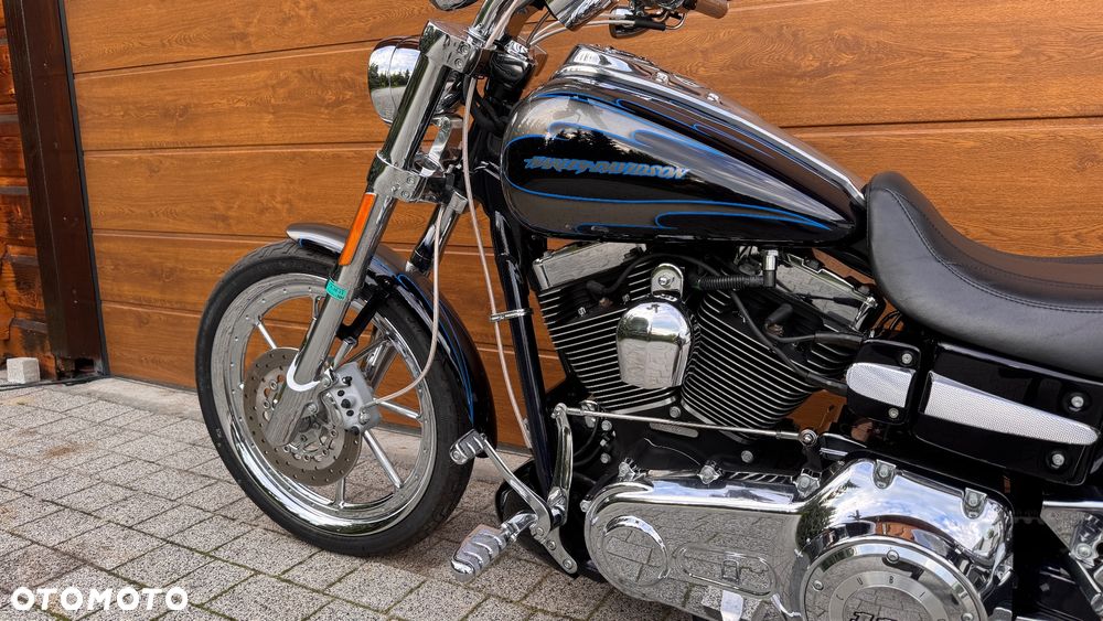 Harley-Davidson Dyna - 17