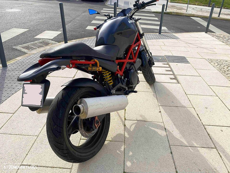 Ducati Monster - 7