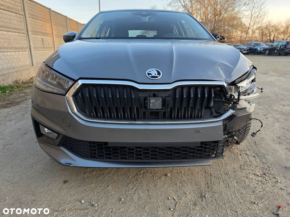 Skoda Fabia 1.0 TSI DSG Style - 24