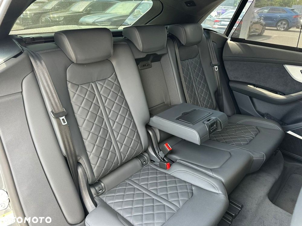 Audi Q8 - 26