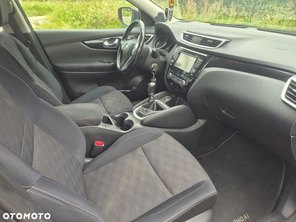Nissan Qashqai 1.5 dCi N-Tec - 27