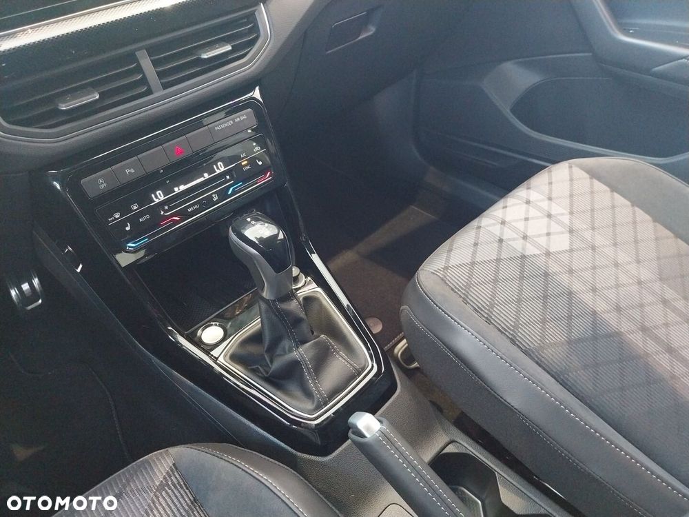 Volkswagen T-Cross - 18