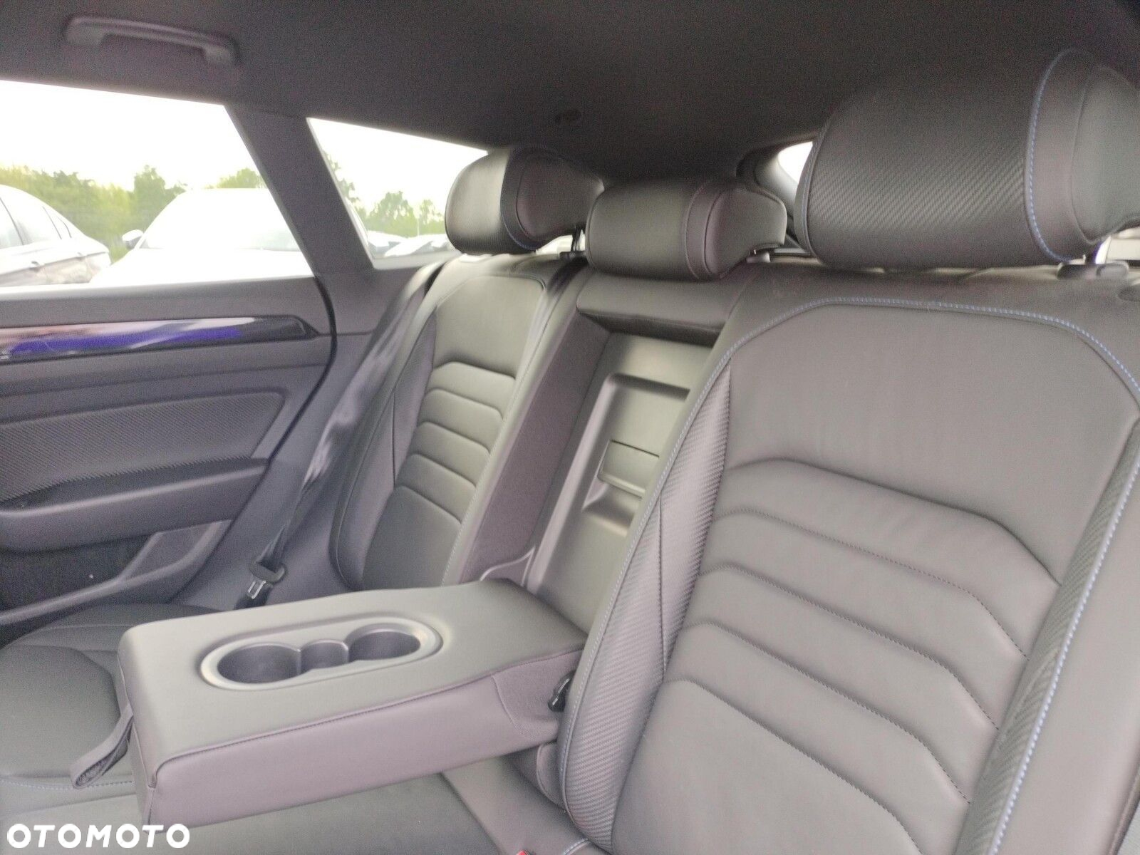 Volkswagen Arteon 2.0 TSI 4Motion R DSG - 16