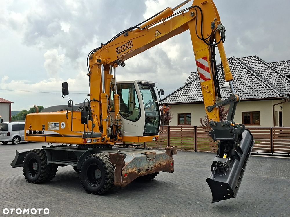 Liebherr A 900 C Pług+Podpory - 5