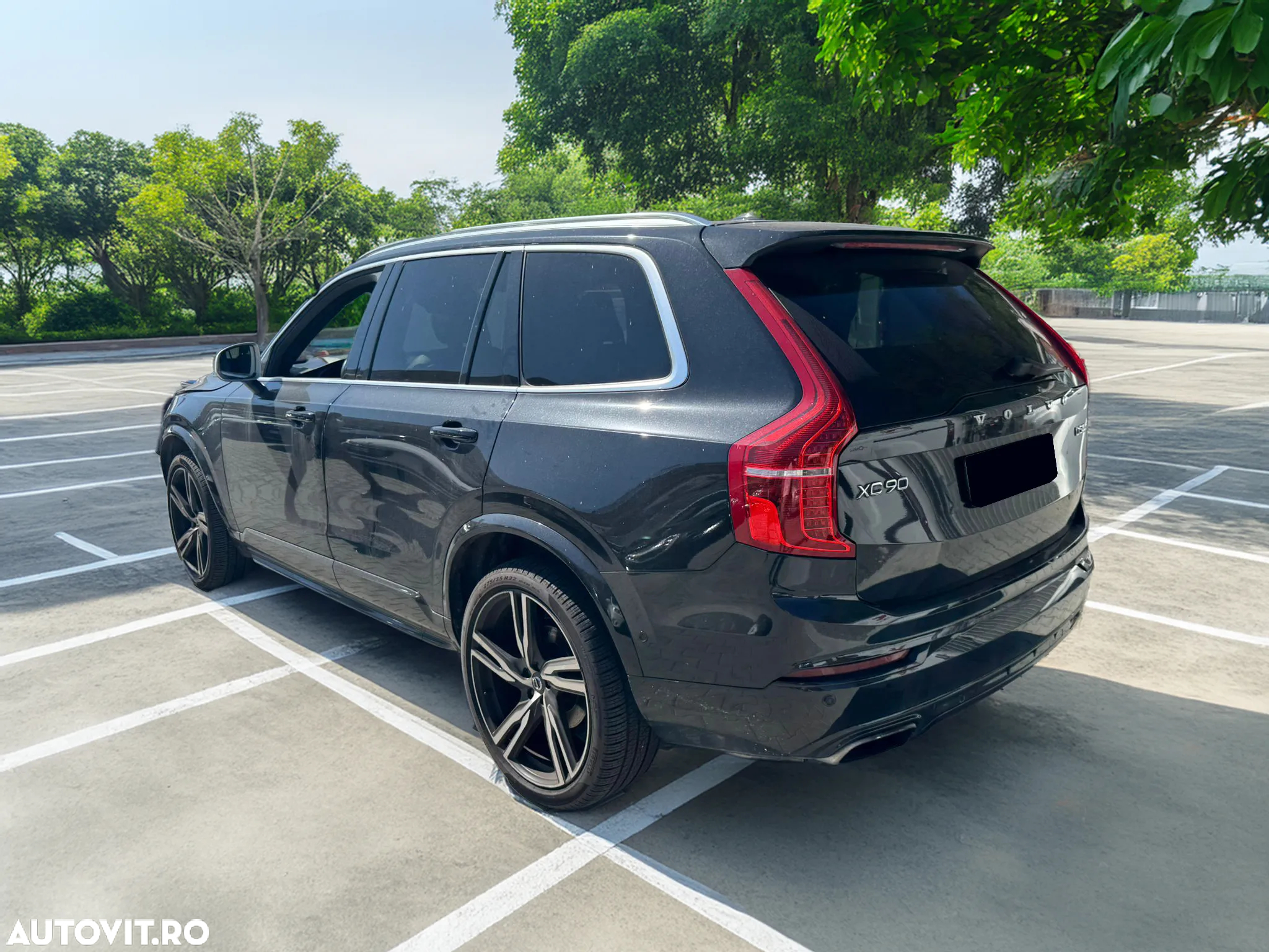 Volvo XC 90 D5 AWD R-Design - 5