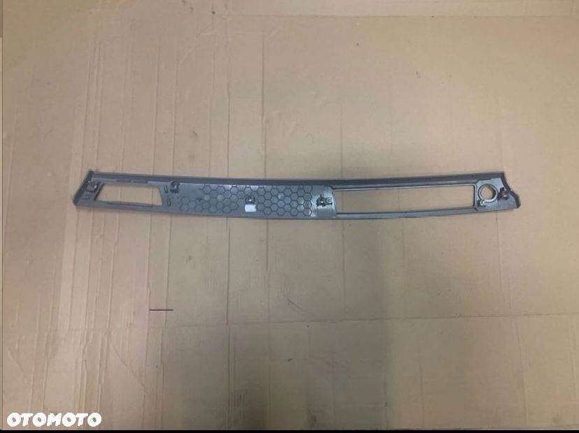7132845 listwa dekor kokpitu bmw 3 e90 e91 bmw 1 e81 e87 - 2