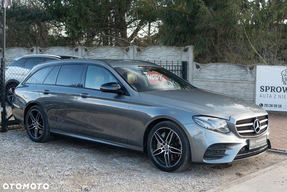 Mercedes-Benz Klasa E 300 de 9G-TRONIC AMG Line - 4