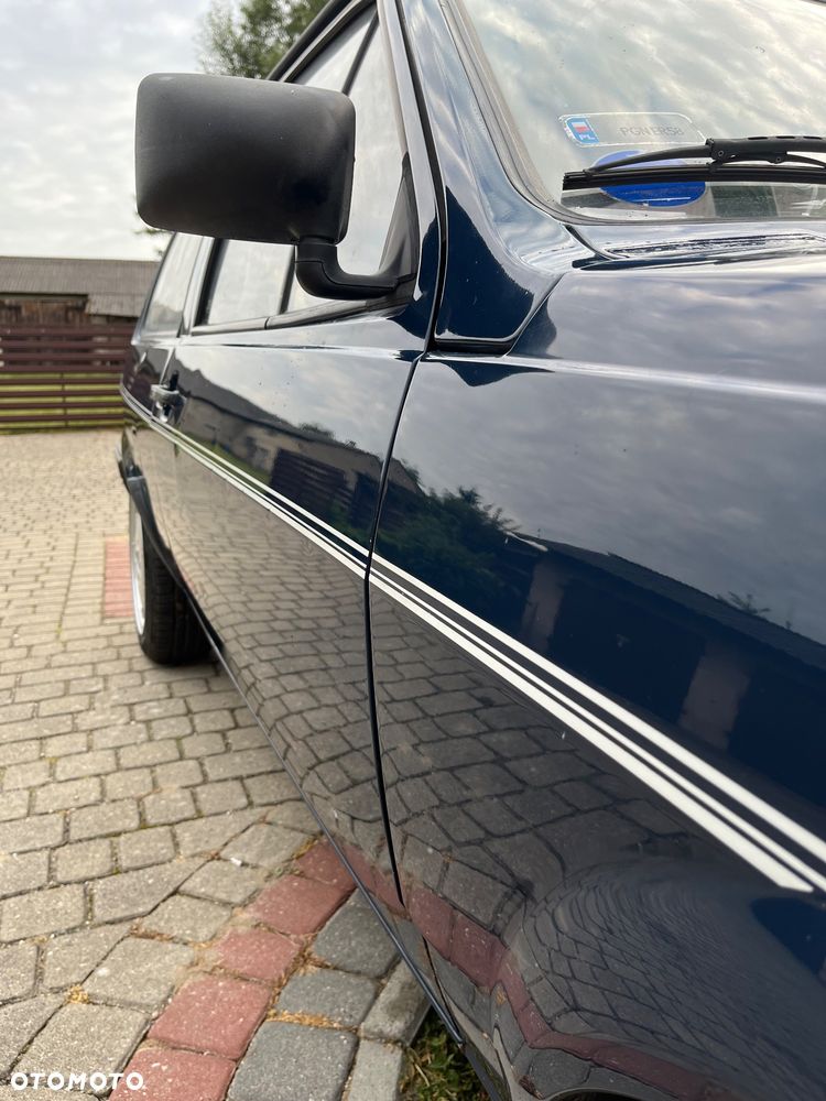 Volkswagen Polo - 10