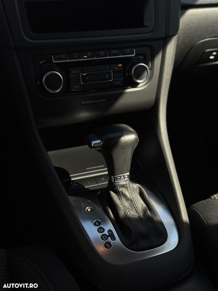 VOLKSWAGEN Golf 2009 — imagine 27