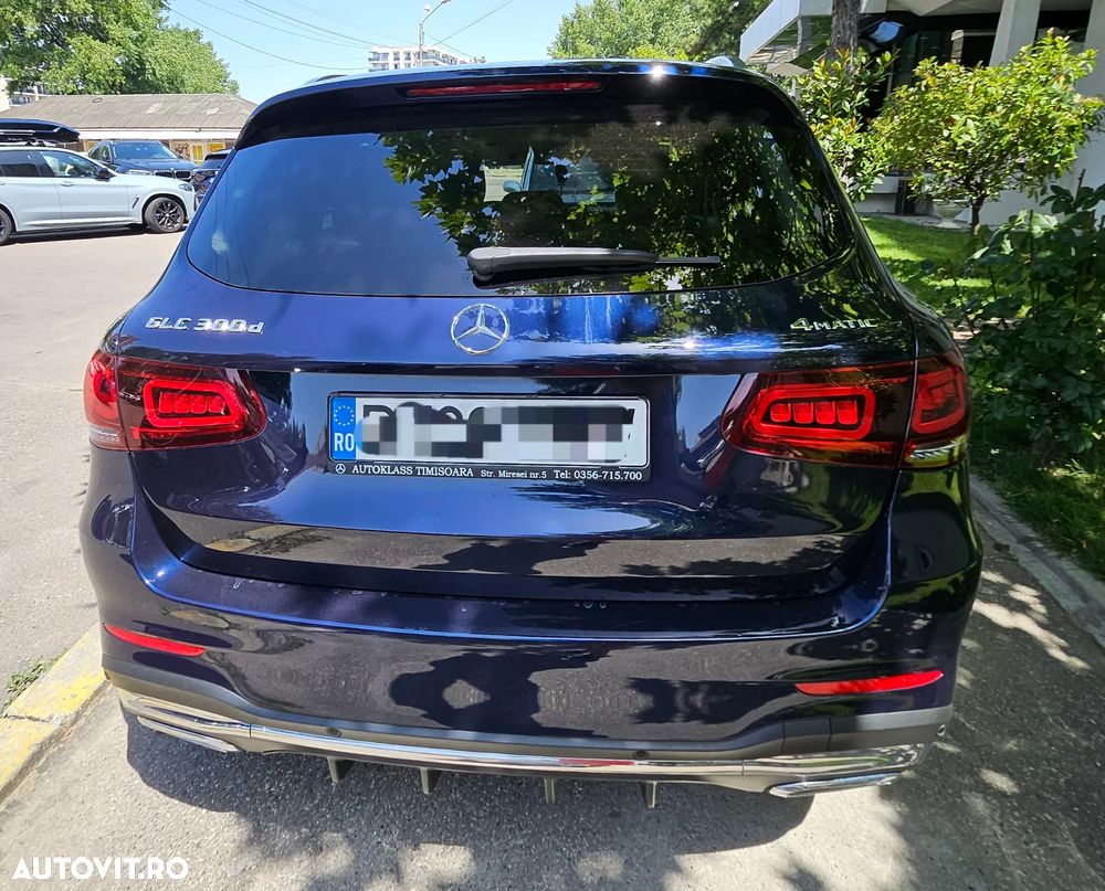 Mercedes-Benz GLC 300 d 4MATIC - 4