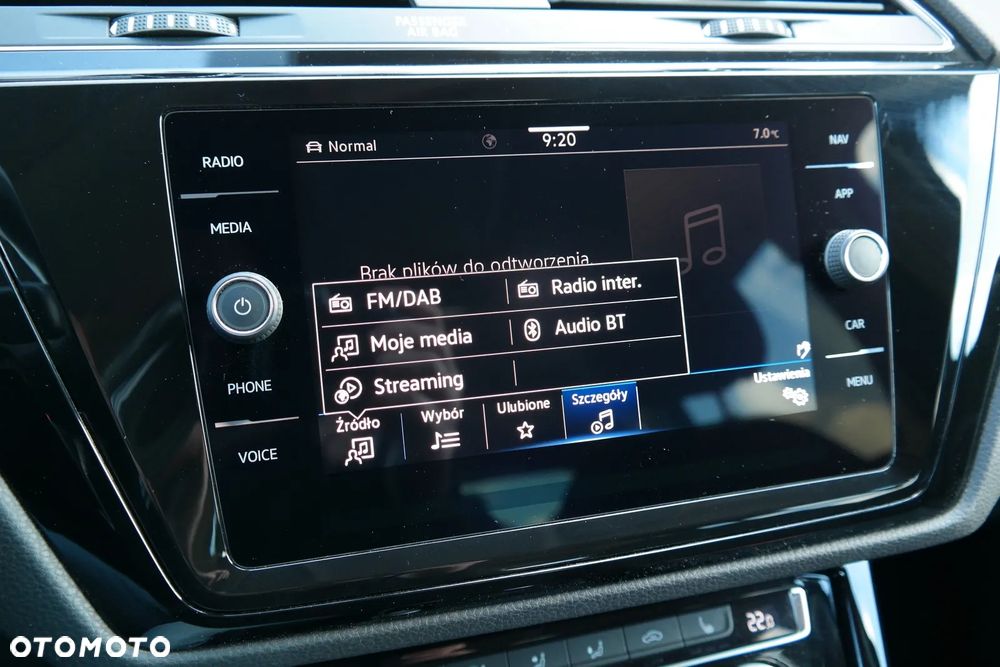 Volkswagen Touran 2.0 TDI BMT Highline DSG - 25