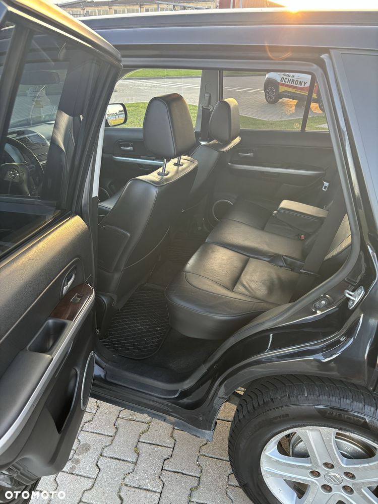 Suzuki Grand Vitara - 8