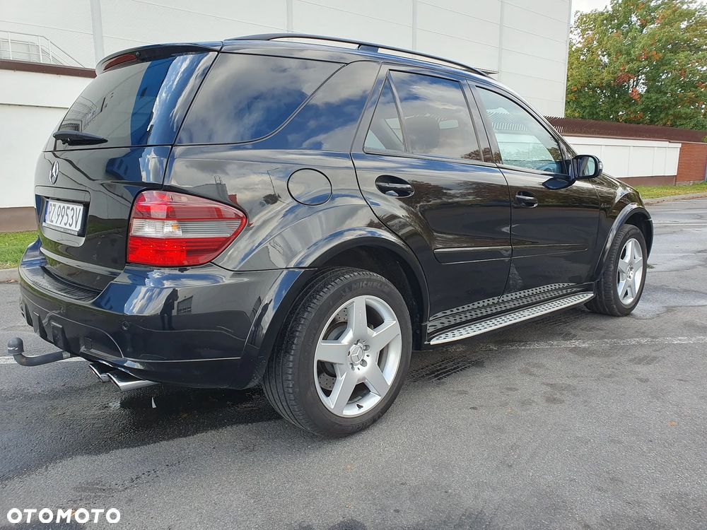 Mercedes-Benz ML 63 AMG 4-Matic - 25