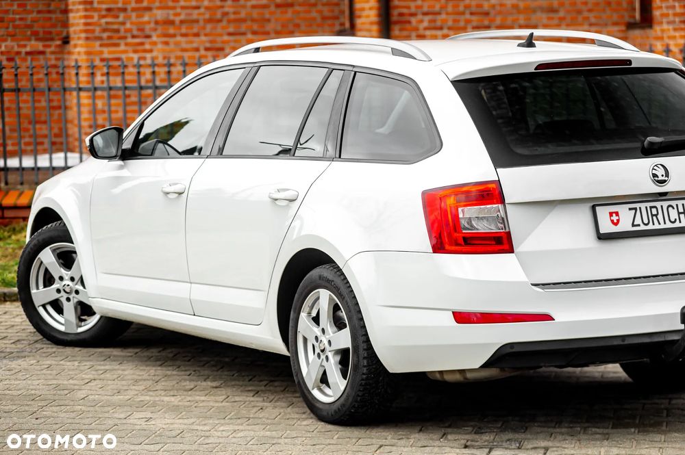 Skoda Octavia 2.0 TDI 4x4 Clever DSG - 37
