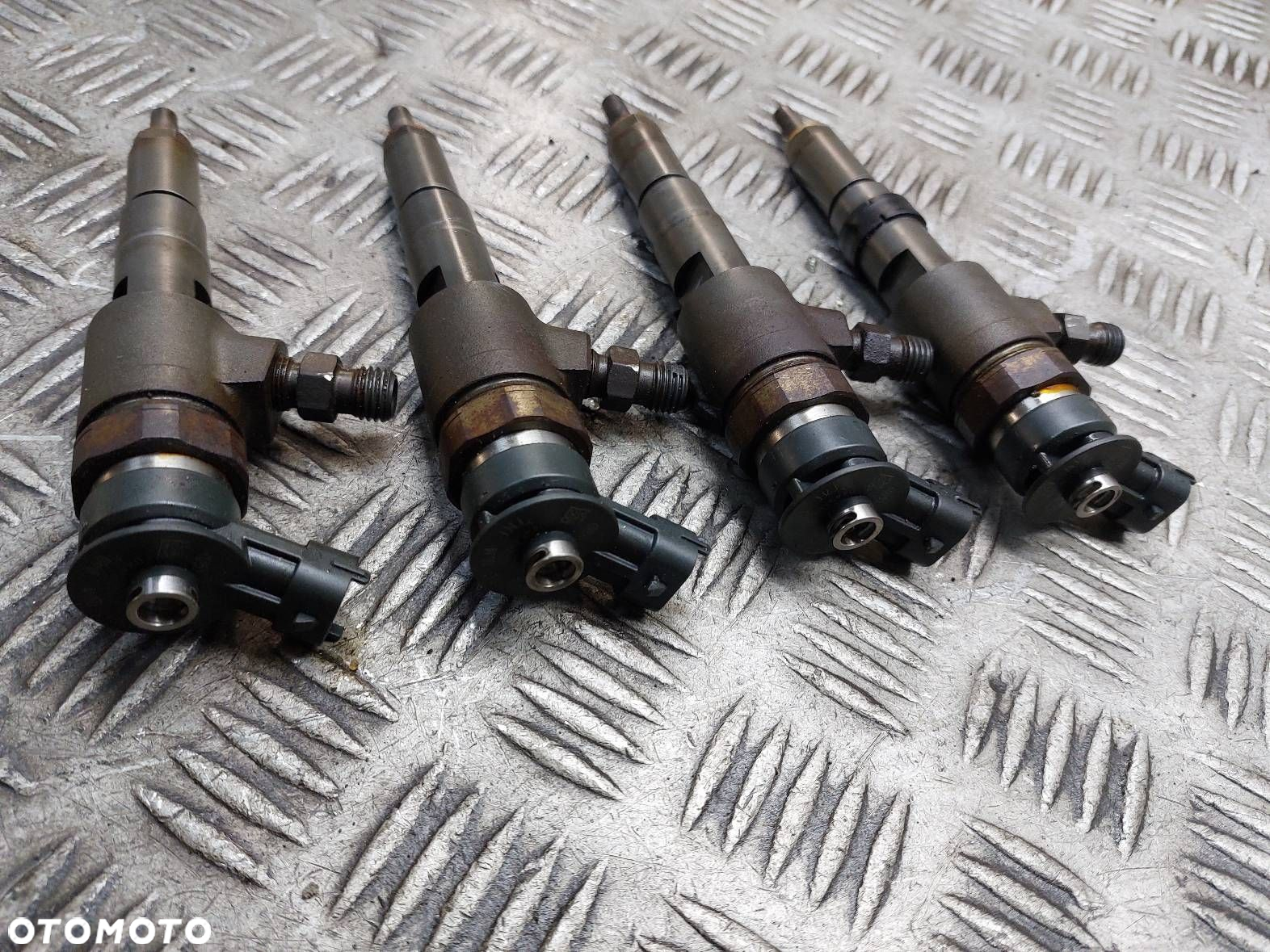WTRYSK WTRYSKIWACZ KOMPLET PEUGEOT 206 I 1.4 HDI 0445110135 - 3