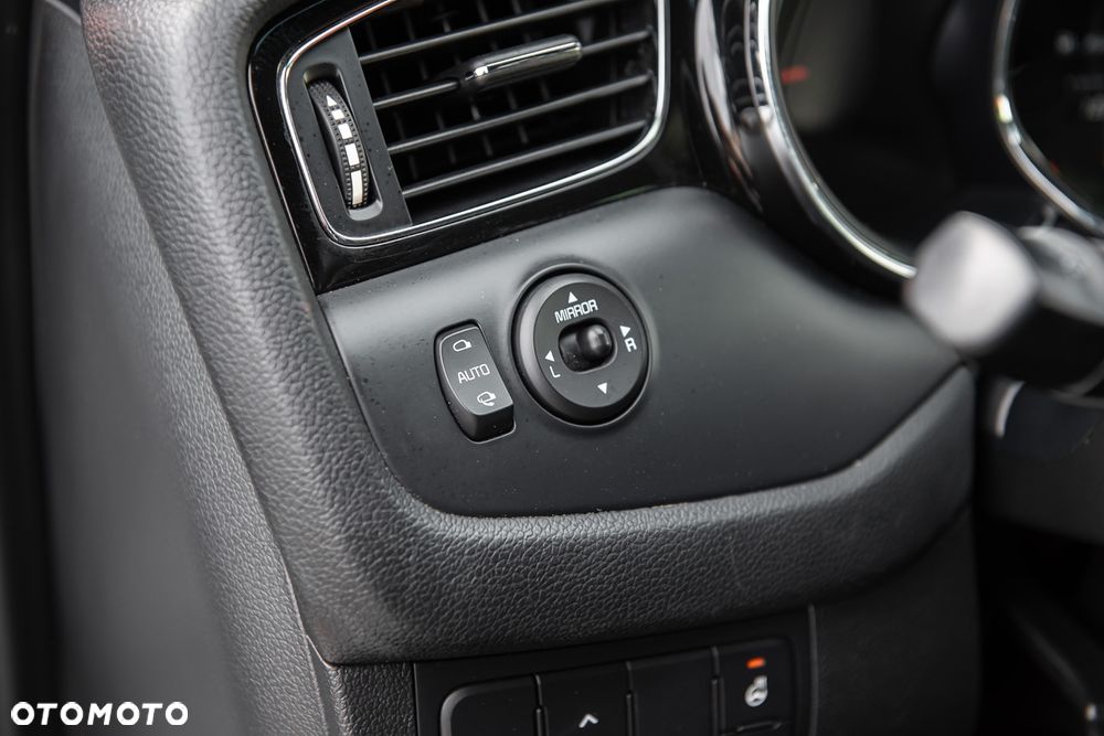 Kia Ceed 1.6 T-GDI GT L - 19