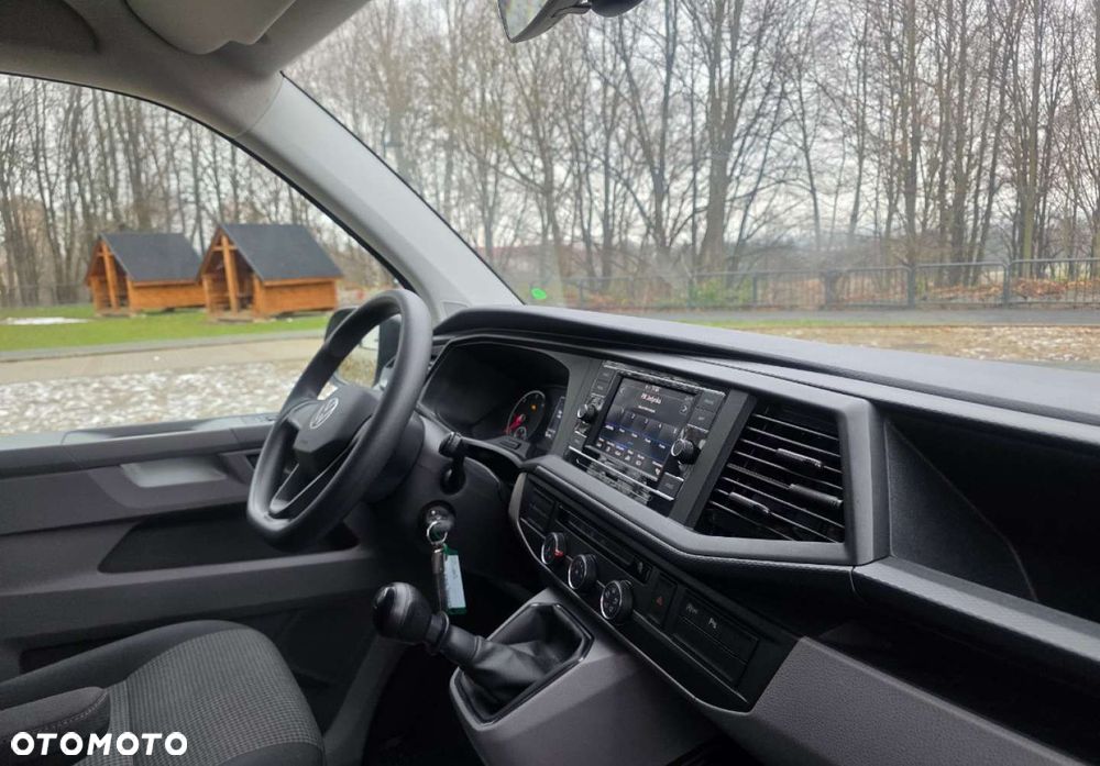 Volkswagen Transporter - 26