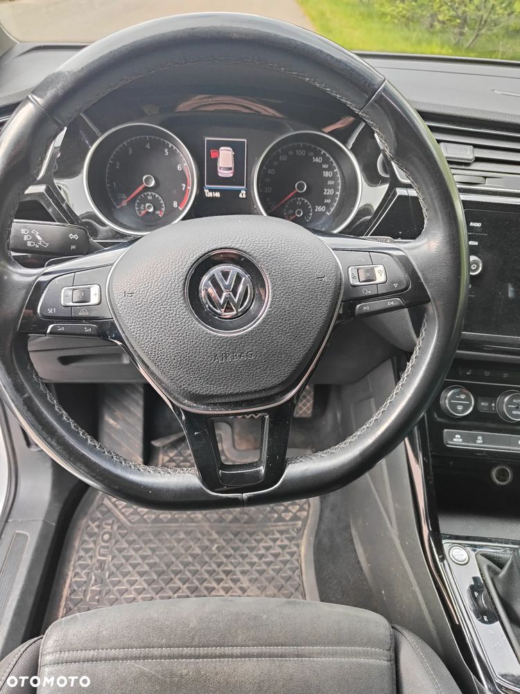 Volkswagen Touran 1.4 TSI BMT Highline DSG - 6