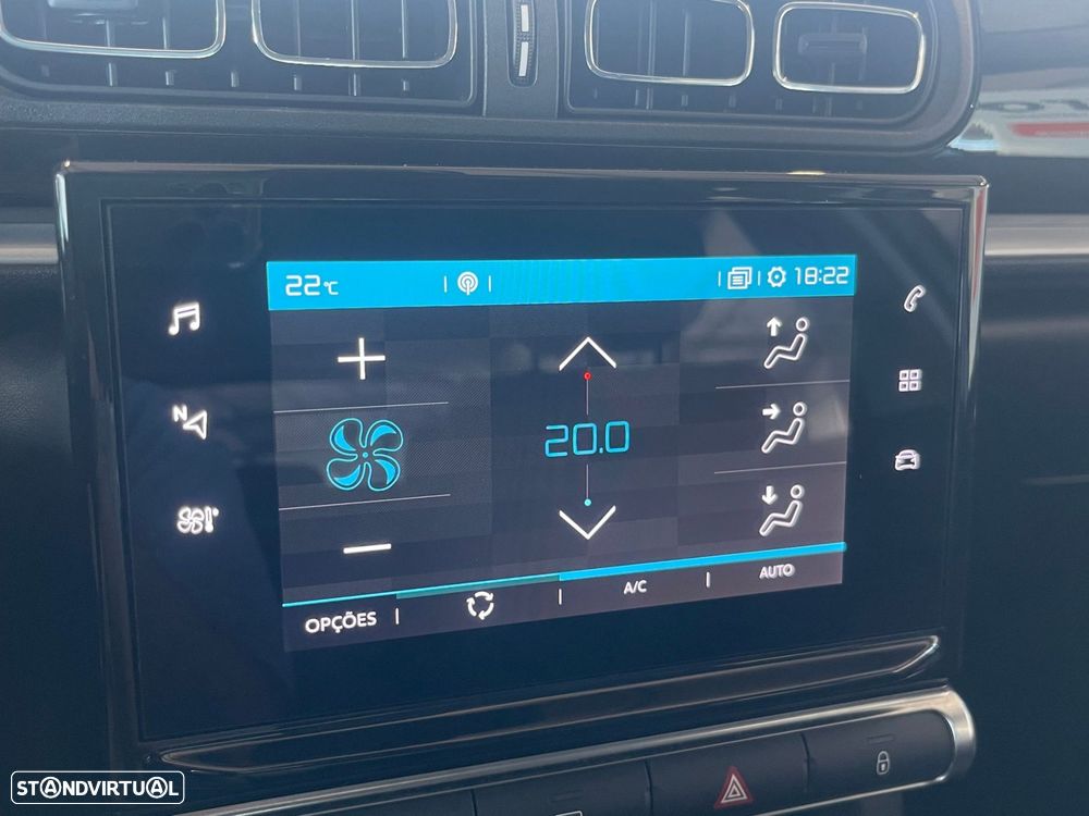 Citroën C3 1.2 PureTech Shine - 19
