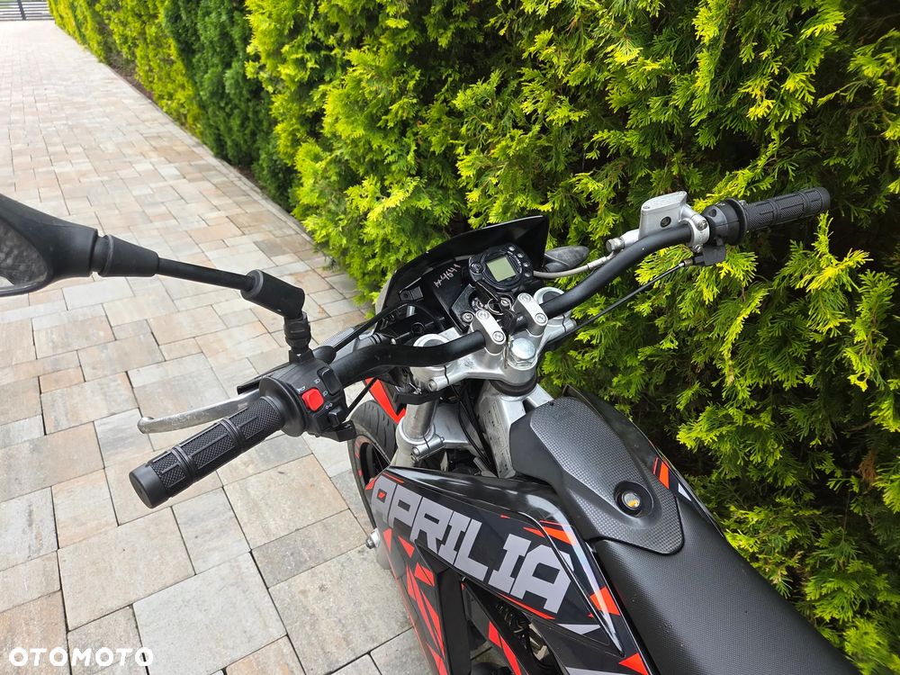 Aprilia SX - 11