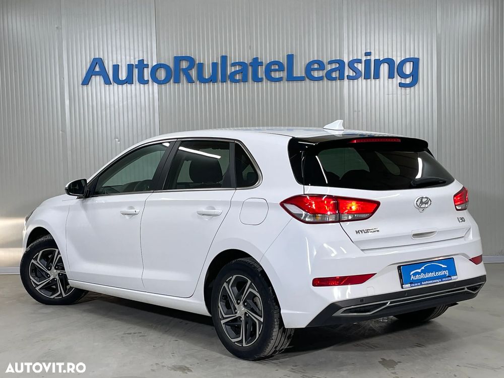 Hyundai i30 1.5 110CP M/T Highway - 4